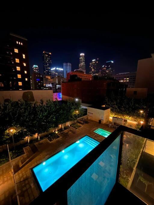 דירות לוס אנג'לס Downtown Paradise Escape With 2 Pools / Hot Tubs מראה חיצוני תמונה